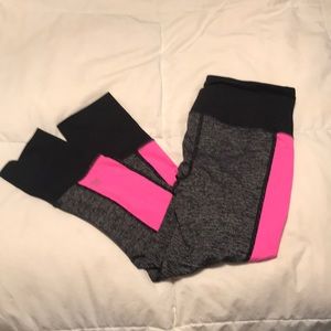 Victoria’s Secret VSX Stretch Leggings